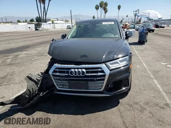 ✅ 2020 Audi Q5 Premium Plus • VIN: WA1BNAFY3L2027872 • Lot: 71700135. Wystawiony na Copart z przebiegiem 56 047 mil. Bezpłatny archiwum sprzedaży aukcyjnych z USA i szczegółowy raport historii pojazdu na DreamBid. Zdjęcie 15.