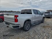 ✅ 2019 Chevrolet Silverado 1500 RST • VIN: 3GCPWDED4KG288488 • Lot: 93278525. Wystawiony na Copart z przebiegiem 118 678 mil. Bezpłatny archiwum sprzedaży aukcyjnych z USA i szczegółowy raport historii pojazdu na DreamBid. Zdjęcie 3.