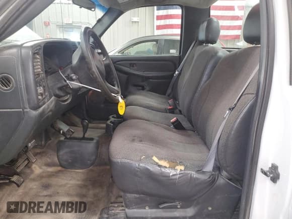 ✅ 2001 Chevrolet Silverado 2500HD • VIN: 1GCHK24G41E236753 • Lot: 67793055. Listed on Copart with 182,875 mi. Free auction sales archive from the USA and detailed vehicle history report at DreamBid. Image 7.