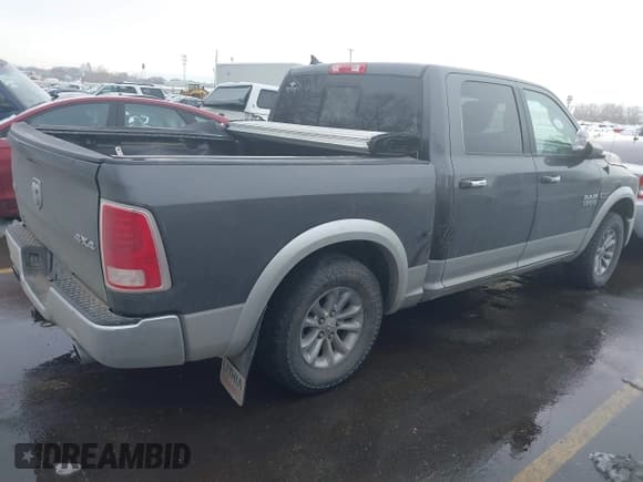 ✅ 2016 Ram 1500 Laramie • VIN: 1C6RR7NM8GS158013 • Лот: 38554090. Опубликован ранее на IAAI с пробегом 276 455 миль. Бесплатный доступ к архиву аукционных продаж из США и подробный отчёт об истории автомобиля на DreamBid. Изображение 4.