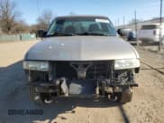 ✅ 2003 Chevrolet S-10 • VIN: 1GCDT19X438147295 • Лот: 46284025. Опубликован ранее на Copart с пробегом 128 089 миль. Бесплатный доступ к архиву аукционных продаж из США и подробный отчёт об истории автомобиля на DreamBid. Изображение 5.