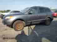 2009 Hyundai Santa Fe GL z VIN 5NMSG73E19H270968, wystawiony jako Copart lot #71079324 z przebiegiem 228 511 mil mil oraz Czysty tytuł • Clean title. Historia ofert i sprzedaży dostępna na DreamBid. Obrazek 1.