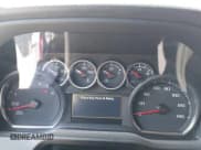 ✅ 2021 Chevrolet Silverado 1500 LT • VIN: 1GCUYDET6MZ386915 • Lot: 43172088. Wystawiony na IAAI z przebiegiem Nie podano. Bezpłatny archiwum sprzedaży aukcyjnych z USA i szczegółowy raport historii pojazdu na DreamBid. Zdjęcie 16.