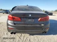 ✅ 2018 BMW 5 Series 540i • VIN: WBAJE5C50JWA94891 • Lot: 82776035. Wystawiony na Copart z przebiegiem 96 614 mil. Bezpłatny archiwum sprzedaży aukcyjnych z USA i szczegółowy raport historii pojazdu na DreamBid. Zdjęcie 6.