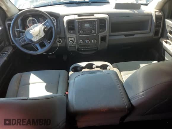 2018 Ram 1500 Express z VIN 1C6RR6FT2JS127556, wystawiony jako Copart lot #74538284 z przebiegiem 118 391 mil mil oraz Szkoda całkowita • Salvage title. Historia ofert i sprzedaży dostępna na DreamBid. Obrazek 8.