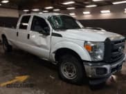 ✅ 2014 Ford F-250 XL • VIN: 1FT7W2A69EEA14162 • Lot: 41801558. Wystawiony na IAAI z przebiegiem 240 201 mil. Bezpłatny archiwum sprzedaży aukcyjnych z USA i szczegółowy raport historii pojazdu na DreamBid. Zdjęcie 1.