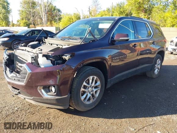 ✅ 2018 Chevrolet Traverse LT Cloth • VIN: 1GNERGKW9JJ147930 • Lot: 43468427. Wystawiony na IAAI z przebiegiem 107 643 mil. Bezpłatny archiwum sprzedaży aukcyjnych z USA i szczegółowy raport historii pojazdu na DreamBid. Zdjęcie 2.