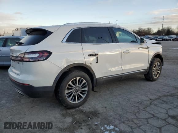 ✅ 2020 Lincoln Nautilus Standard • VIN: 2LMPJ8J91LBL35276 • Lot: 83287364. Listed on Copart with 43,139 mi. Free auction sales archive from the USA and detailed vehicle history report at DreamBid. Image 3.