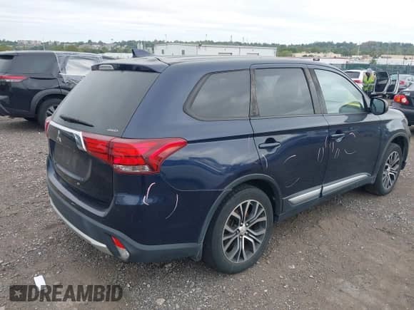 2017 Mitsubishi Outlander ES с VIN JA4AZ2A36HZ049851, выставлен на аукционе IAAI как лот 43210152 с пробегом 160 569 миль миль и . История ставок и продаж доступна на DreamBid. Изображение 4.