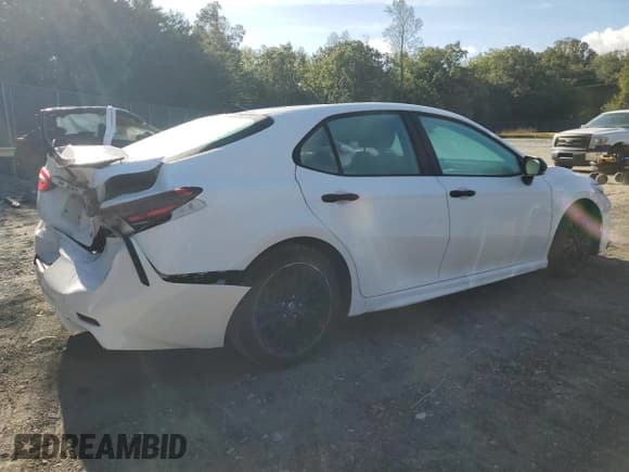 ✅ 2022 Toyota Camry Hybrid SE • VIN: 4T1T31AK1NU035765 • Lot: 84970985. Listed on Copart with 220,232 mi. Free auction sales archive from the USA and detailed vehicle history report at DreamBid. Image 3.