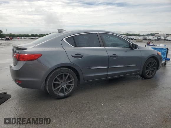 ✅ 2013 Acura ILX Premium • VIN: 19VDE1F58DE019557 • Lot: 59265655. Listed on Copart with 158,488 mi. Free auction sales archive from the USA and detailed vehicle history report at DreamBid. Image 2.