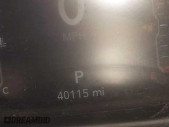 ✅ 2022 Jeep Gladiator Rubicon • VIN: 1C6JJTBG3NL111054 • Лот: 40793144. Опубликован ранее на IAAI с пробегом 40 115 миль. Бесплатный доступ к архиву аукционных продаж из США и подробный отчёт об истории автомобиля на DreamBid. Изображение 16.