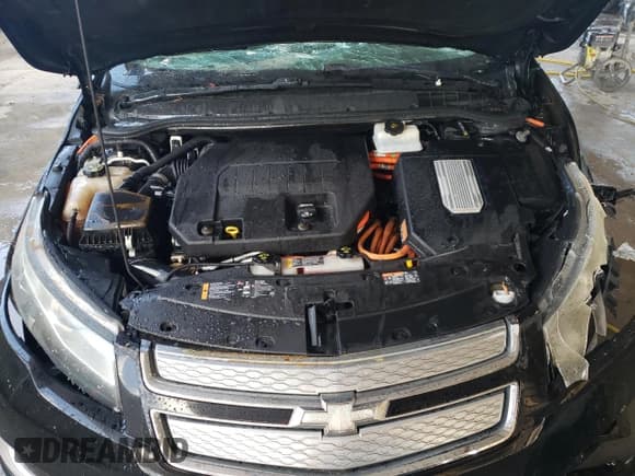 ✅ 2015 Chevrolet Volt • VIN: 1G1RC6E43FU104280 • Lot: 57265854. Wystawiony na Copart z przebiegiem 69 454 mil. Bezpłatny archiwum sprzedaży aukcyjnych z USA i szczegółowy raport historii pojazdu na DreamBid. Zdjęcie 11.