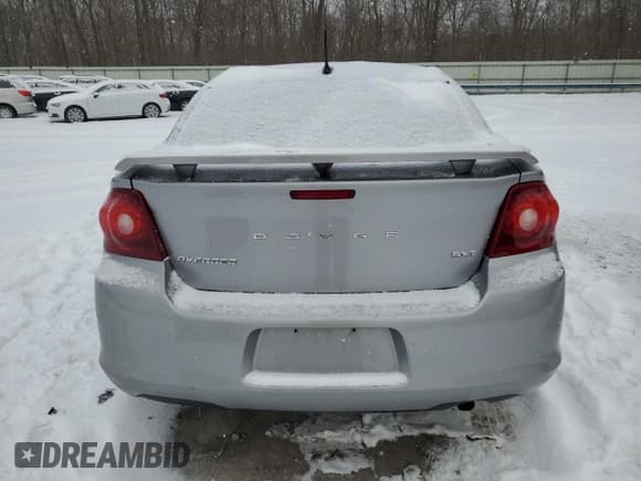 ✅ 2014 Dodge Avenger SXT • VIN: 1C3CDZCB1EN226386 • Лот: 86951514. Опубликован ранее на Copart с пробегом 149 474 миль. Бесплатный доступ к архиву аукционных продаж из США и подробный отчёт об истории автомобиля на DreamBid. Изображение 6.