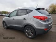 ✅ 2015 Hyundai Tucson SE • VIN: KM8JU3AG0FU049007 • Lot: 92200115. Listed on Copart with 142,091 mi. Free auction sales archive from the USA and detailed vehicle history report at DreamBid. Image 2.