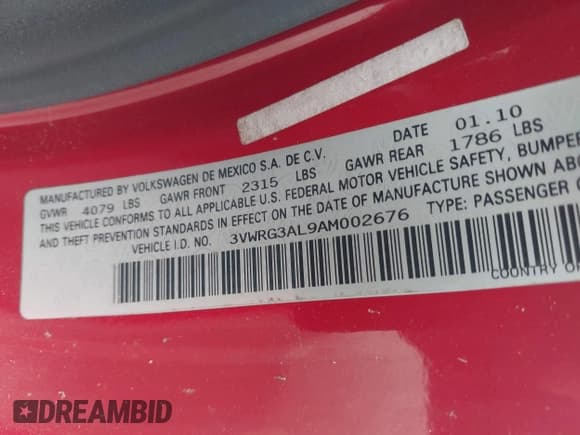 ✅ 2010 Volkswagen Beetle • VIN: 3VWRG3AL9AM002676 • Lot: 43193090. Listed on IAAI with 81,580 mi. Free auction sales archive from the USA and detailed vehicle history report at DreamBid. Image 9.