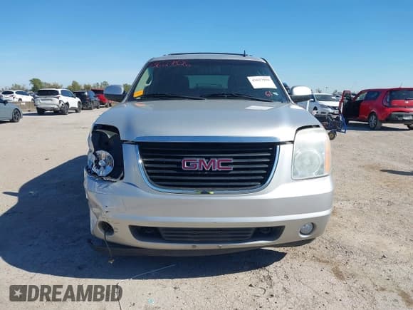 ✅ 2011 GMC Yukon SLE • VIN: 1GKS1AE06BR242413 • Lot: 43627026. Wystawiony na IAAI z przebiegiem 128 115 mil. Bezpłatny archiwum sprzedaży aukcyjnych z USA i szczegółowy raport historii pojazdu na DreamBid. Zdjęcie 12.