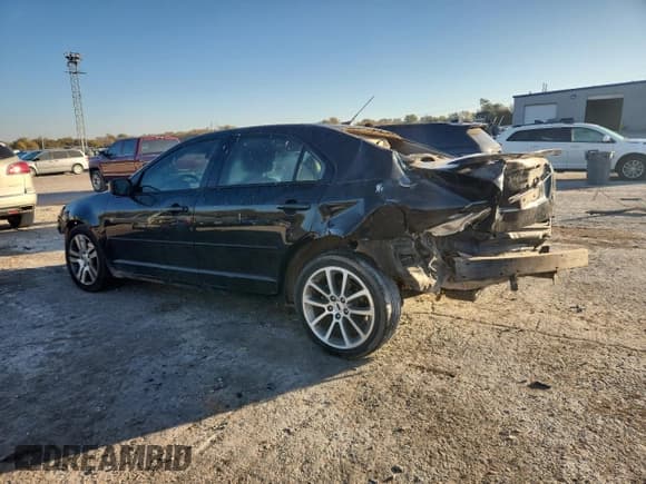 ✅ 2008 Ford Fusion SE • VIN: 3FAHP07Z98R129715 • Lot: 92345205. Listed on Copart with 168,196 mi. Free auction sales archive from the USA and detailed vehicle history report at DreamBid. Image 2.