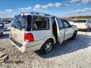 ✅ 2005 Ford Expedition Limited • VIN: 1FMFU20515LA93876 • Lot: 87407585. Wystawiony na Copart z przebiegiem 256 924 mil. Bezpłatny archiwum sprzedaży aukcyjnych z USA i szczegółowy raport historii pojazdu na DreamBid. Zdjęcie 3.