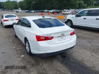 2016 Chevrolet Malibu LS z VIN 1G1ZB5ST3GF338577, wystawiony jako IAAI lot #42909811 z przebiegiem 135 279 mil mil oraz . Historia ofert i sprzedaży dostępna na DreamBid. Obrazek 3.