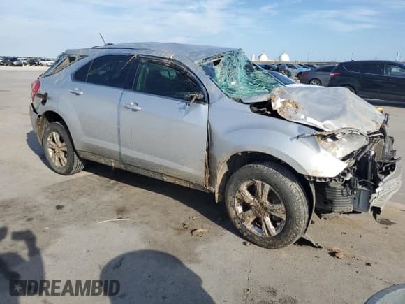 ✅ 2017 Chevrolet Equinox LS • VIN: 2GNALBEK4H1529203 • Лот: 82301325. Опубликован ранее на Copart с пробегом Не указан. Бесплатный доступ к архиву аукционных продаж из США и подробный отчёт об истории автомобиля на DreamBid. Изображение 4.