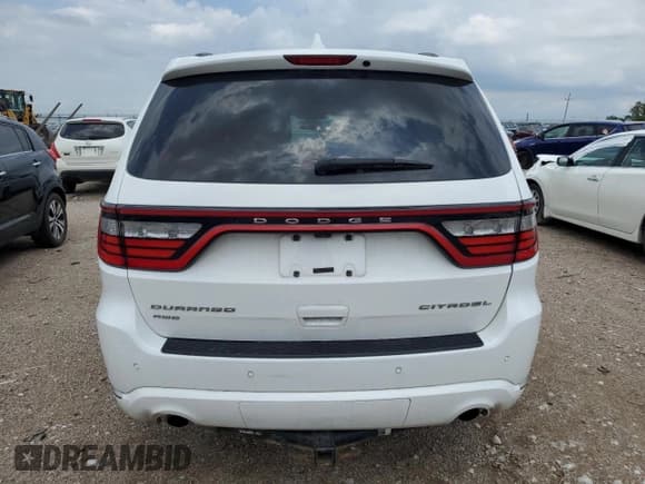 ✅ 2017 Dodge Durango Citadel • VIN: 1C4RDJEGXHC659835 • Lot: 61810635. Wystawiony na Copart z przebiegiem 108 538 mil. Bezpłatny archiwum sprzedaży aukcyjnych z USA i szczegółowy raport historii pojazdu na DreamBid. Zdjęcie 6.