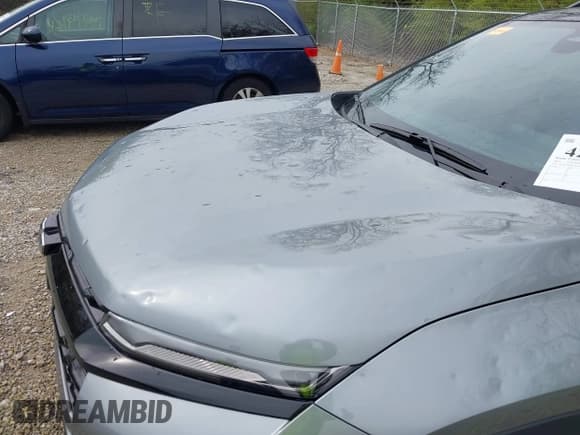 ✅ 2025 Chevrolet Equinox FWD LT • VIN: 3GNAXHEG4SL103858 • Lot: 42014156. Wystawiony na IAAI z przebiegiem 4 156 mil. Bezpłatny archiwum sprzedaży aukcyjnych z USA i szczegółowy raport historii pojazdu na DreamBid. Zdjęcie 17.