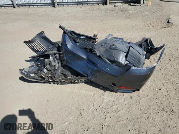 ✅ 2015 BMW M4 • VIN: WBS3U9C56FP967461 • Lot: 57691335. Listed on Copart with 29,773 mi. Free auction sales archive from the USA and detailed vehicle history report at DreamBid. Image 12.