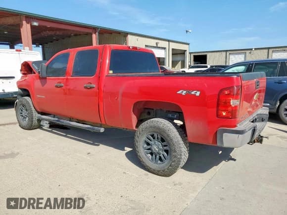 ✅ 2014 Chevrolet Silverado 2500HD Work Truck • VIN: 1GC1KVCG3EF184519 • Lot: 67472425. Listed on Copart with 95,859 mi. Free auction sales archive from the USA and detailed vehicle history report at DreamBid. Image 2.