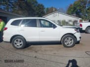 ✅ 2010 Hyundai Santa Fe GLS • VIN: 5NMSG3ABXAH389754 • Lot: 43557021. Listed on IAAI with 74,580 mi. Free auction sales archive from the USA and detailed vehicle history report at DreamBid. Image 13.