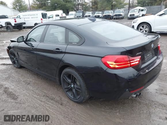 ✅ 2015 BMW 4 Series 428i xDrive • VIN: WBA4C9C56FD330535 • Lot: 43742856. Wystawiony na IAAI z przebiegiem 157 456 mil. Bezpłatny archiwum sprzedaży aukcyjnych z USA i szczegółowy raport historii pojazdu na DreamBid. Zdjęcie 3.