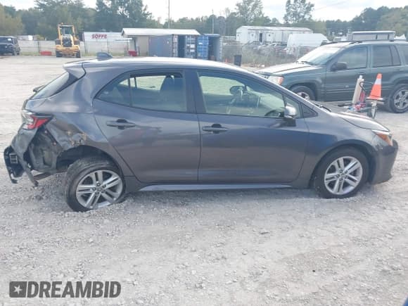 ✅ 2022 Toyota Corolla Nightshade • VIN: JTND4MBE9N3155783 • Lot: 43421954. Wystawiony na IAAI z przebiegiem 87 148 mil. Bezpłatny archiwum sprzedaży aukcyjnych z USA i szczegółowy raport historii pojazdu na DreamBid. Zdjęcie 13.