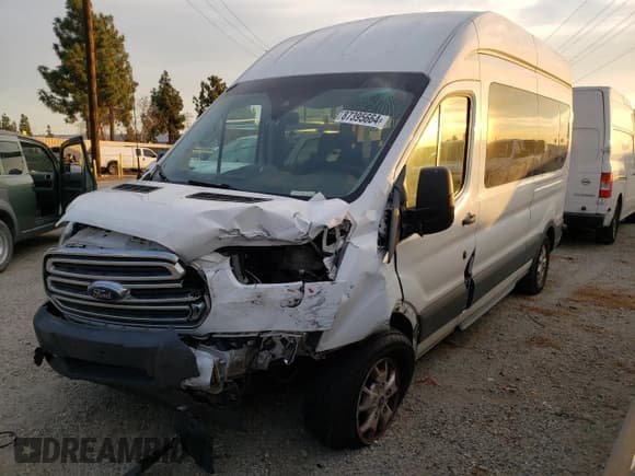 ✅ 2015 Ford Transit Passenger XL • VIN: 1FBAX2XGXFKA32115 • Лот: 87395664. Опубликован ранее на Copart с пробегом 123 749 миль. Бесплатный доступ к архиву аукционных продаж из США и подробный отчёт об истории автомобиля на DreamBid. Изображение 1.
