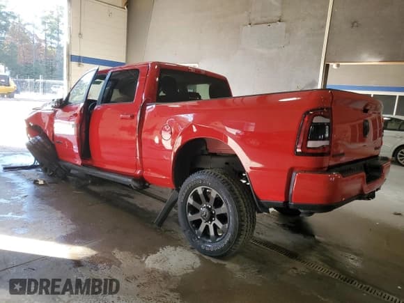 ✅ 2024 Ram 2500 Big Horn • VIN: 3C6UR5DJ6RG397057 • Lot: 91971275. Wystawiony na Copart z przebiegiem 5 186 mil. Bezpłatny archiwum sprzedaży aukcyjnych z USA i szczegółowy raport historii pojazdu na DreamBid. Zdjęcie 2.
