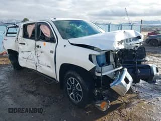 ✅ 2018 Toyota Tundra SR5 • VIN: 5TFDY5F16JX743584 • Лот: 41193303. Опубликован ранее на IAAI с пробегом Не указан. Бесплатный доступ к архиву аукционных продаж из США и подробный отчёт об истории автомобиля на DreamBid. Изображение 1.