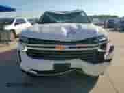 2022 Chevrolet Tahoe LT z VIN 1GNSKNKD1NR157742, wystawiony jako Copart lot #71324675 z przebiegiem 51 272 mil mil oraz Szkoda całkowita • Salvage title. Historia ofert i sprzedaży dostępna na DreamBid. Obrazek 14.