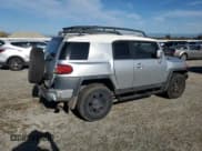 ✅ 2007 Toyota FJ Cruiser • VIN: JTEBU11F770032259 • Lot: 91979535. Listed on Copart with 174,405 mi. Free auction sales archive from the USA and detailed vehicle history report at DreamBid. Image 3.