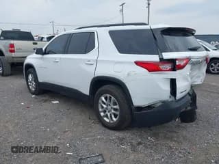 ✅ 2021 Chevrolet Traverse LT • VIN: 1GNERHKW4MJ233642 • Lot: 43240454. Wystawiony na IAAI z przebiegiem 55 052 mil. Bezpłatny archiwum sprzedaży aukcyjnych z USA i szczegółowy raport historii pojazdu na DreamBid. Zdjęcie 3.