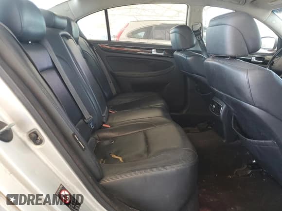 ✅ 2013 Hyundai Genesis 3.8L • VIN: KMHGC4DD0DU243456 • Lot: 80797065. Wystawiony na Copart z przebiegiem 199 253 mil. Bezpłatny archiwum sprzedaży aukcyjnych z USA i szczegółowy raport historii pojazdu na DreamBid. Zdjęcie 10.