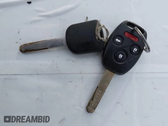 ✅ 2011 Honda Accord LX • VIN: 1HGCP2F38BA012935 • Lot: 43741321. Listed on IAAI with 154,986 mi. Free auction sales archive from the USA and detailed vehicle history report at DreamBid. Image 11.