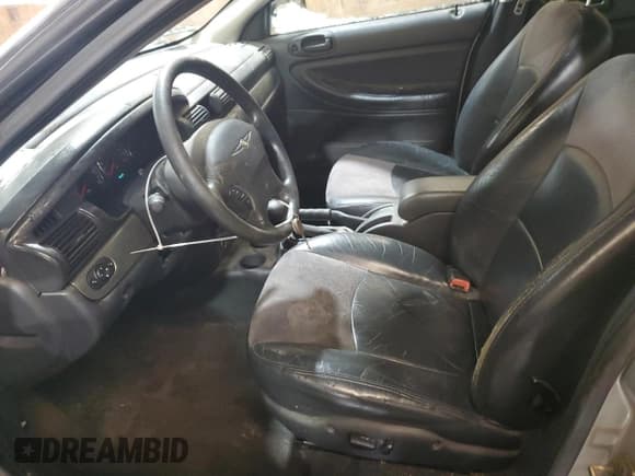 ✅ 2004 Chrysler Sebring Touring • VIN: 1C3AL56R54N413043 • Лот: 89299195. Опубликован ранее на Copart с пробегом 101 167 миль. Бесплатный доступ к архиву аукционных продаж из США и подробный отчёт об истории автомобиля на DreamBid. Изображение 7.