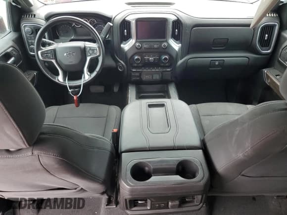 ✅ 2021 Chevrolet Silverado 1500 LT Trail Boss • VIN: 1GCPYFED8MZ100189 • Lot: 69197624. Wystawiony na Copart z przebiegiem 41 555 mil. Bezpłatny archiwum sprzedaży aukcyjnych z USA i szczegółowy raport historii pojazdu na DreamBid. Zdjęcie 8.