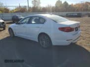 ✅ 2018 BMW 5 Series 530e • VIN: WBAJA9C53JB252597 • Lot: 85602175. Wystawiony na Copart z przebiegiem 149 945 mil. Bezpłatny archiwum sprzedaży aukcyjnych z USA i szczegółowy raport historii pojazdu na DreamBid. Zdjęcie 2.