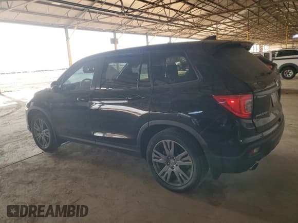✅ 2019 Honda Passport EX-L • VIN: 5FNYF7H51KB011636 • Lot: 71486995. Listed on Copart with 42,723 mi. Free auction sales archive from the USA and detailed vehicle history report at DreamBid. Image 2.