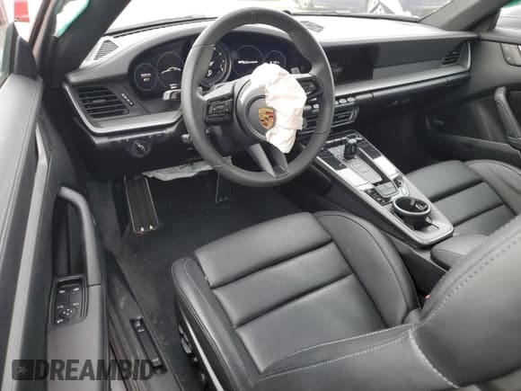 ✅ 2022 Porsche 911 Carrera • VIN: WP0AA2A98NS205474 • Lot: 40023494. Listed on Copart with 9,889 mi. Free auction sales archive from the USA and detailed vehicle history report at DreamBid. Image 8.