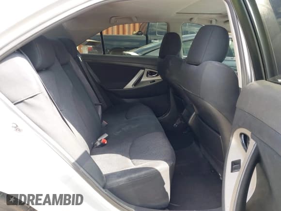 ✅ 2009 Toyota Camry LE • VIN: 4T1BE46K49U329036 • Lot: 43200372. Listed on IAAI with 270,930 mi. Free auction sales archive from the USA and detailed vehicle history report at DreamBid. Image 8.