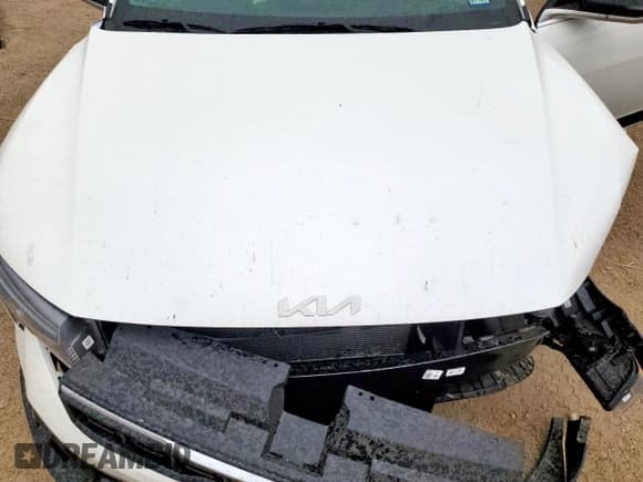 ✅ 2025 Kia K4 GT-Line Turbo • VIN: 3KPFW4DC9SE162482 • Lot: 81928815. Listed on Copart with 6,825 mi. Free auction sales archive from the USA and detailed vehicle history report at DreamBid. Image 11.