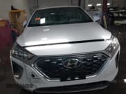 ✅ 2020 Hyundai Ioniq SEL • VIN: KMHC85LC9LU209366 • Lot: 41248182. Wystawiony na IAAI z przebiegiem 120 121 mil. Bezpłatny archiwum sprzedaży aukcyjnych z USA i szczegółowy raport historii pojazdu na DreamBid. Zdjęcie 12.