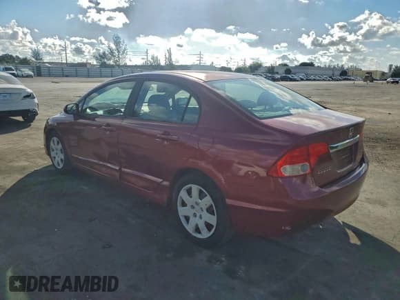 ✅ 2011 Honda Civic LX • VIN: 2HGFA1F5XBH547406 • Lot: 94042085. Wystawiony na Copart z przebiegiem 46 615 mil. Bezpłatny archiwum sprzedaży aukcyjnych z USA i szczegółowy raport historii pojazdu na DreamBid. Zdjęcie 2.