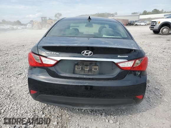 ✅ 2014 Hyundai Sonata GLS • VIN: 5NPEB4AC1EH892351 • Lot: 67174354. Listed on Copart with 111,502 mi. Free auction sales archive from the USA and detailed vehicle history report at DreamBid. Image 6.